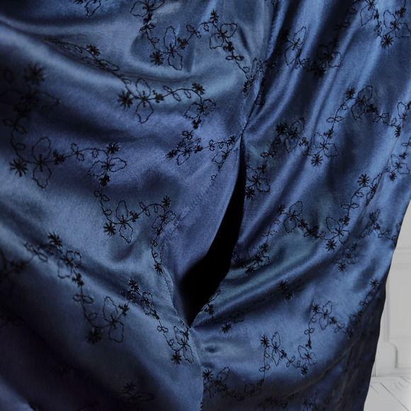 Vintage 90s Y2K Betsey Johnson Babydoll Dress Size XS/S Blue Silk Floral Print - Picture 13 of 14